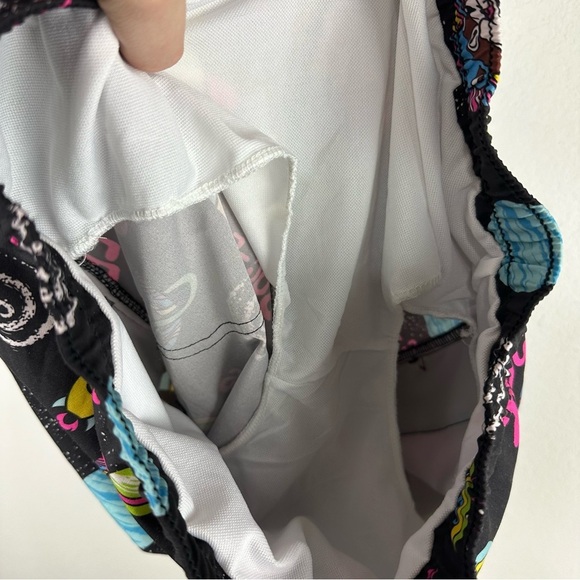 Buc-ee’s Boy’s Black Neon Outer Space Drawstring Swim Trucks Size Youth Large - Picture 3 of 4